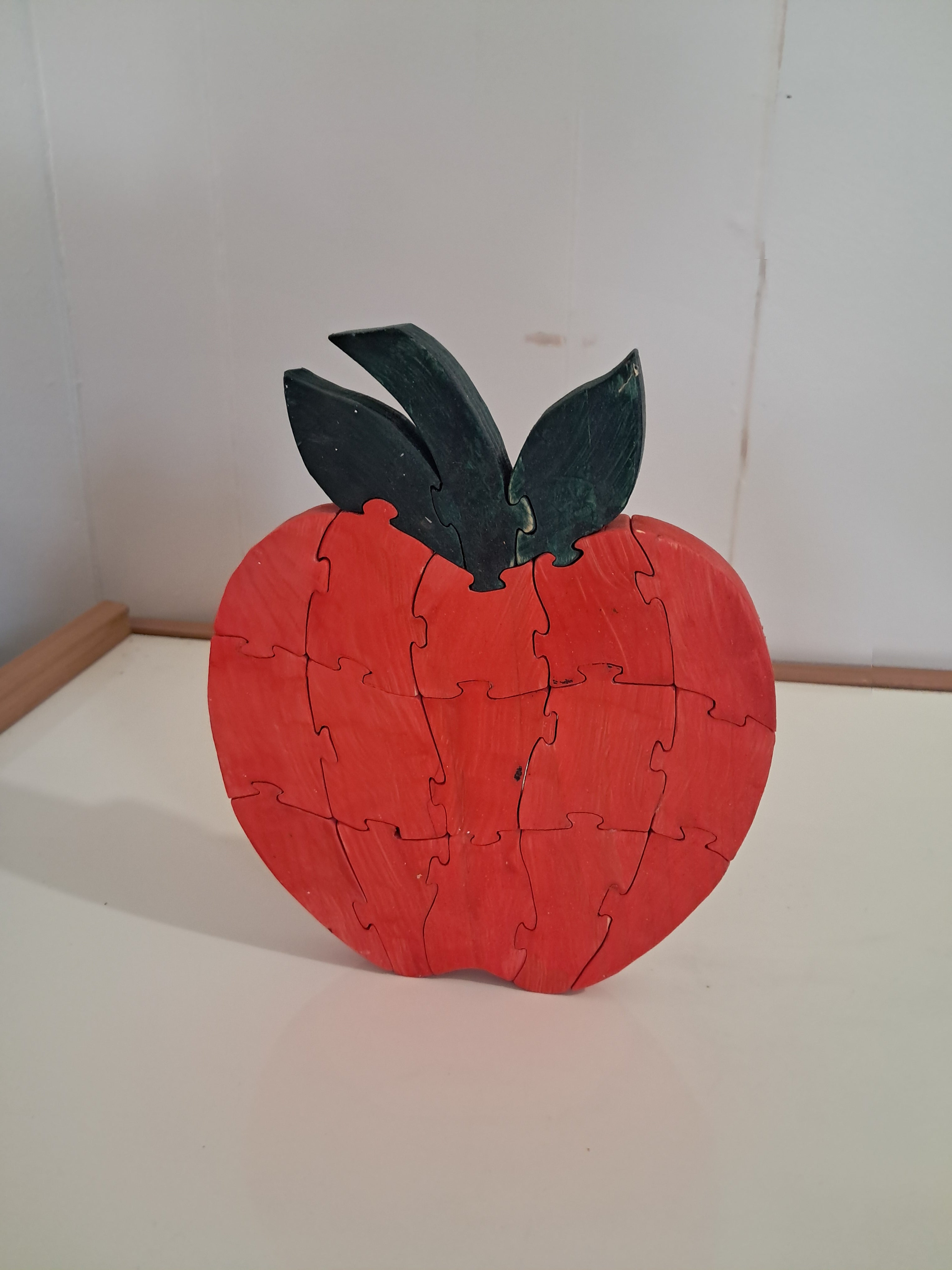 Apple puzzle